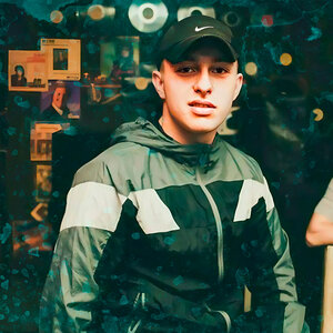 Жека Басотский - Статус